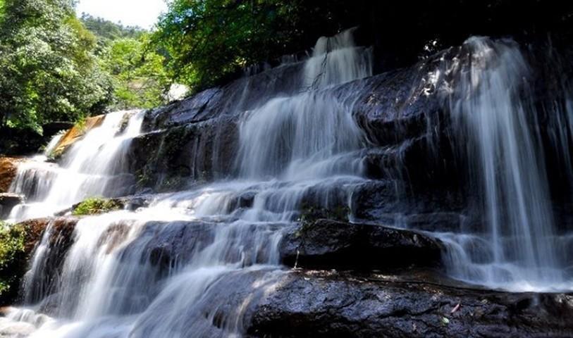 四面山珍珠湖景区