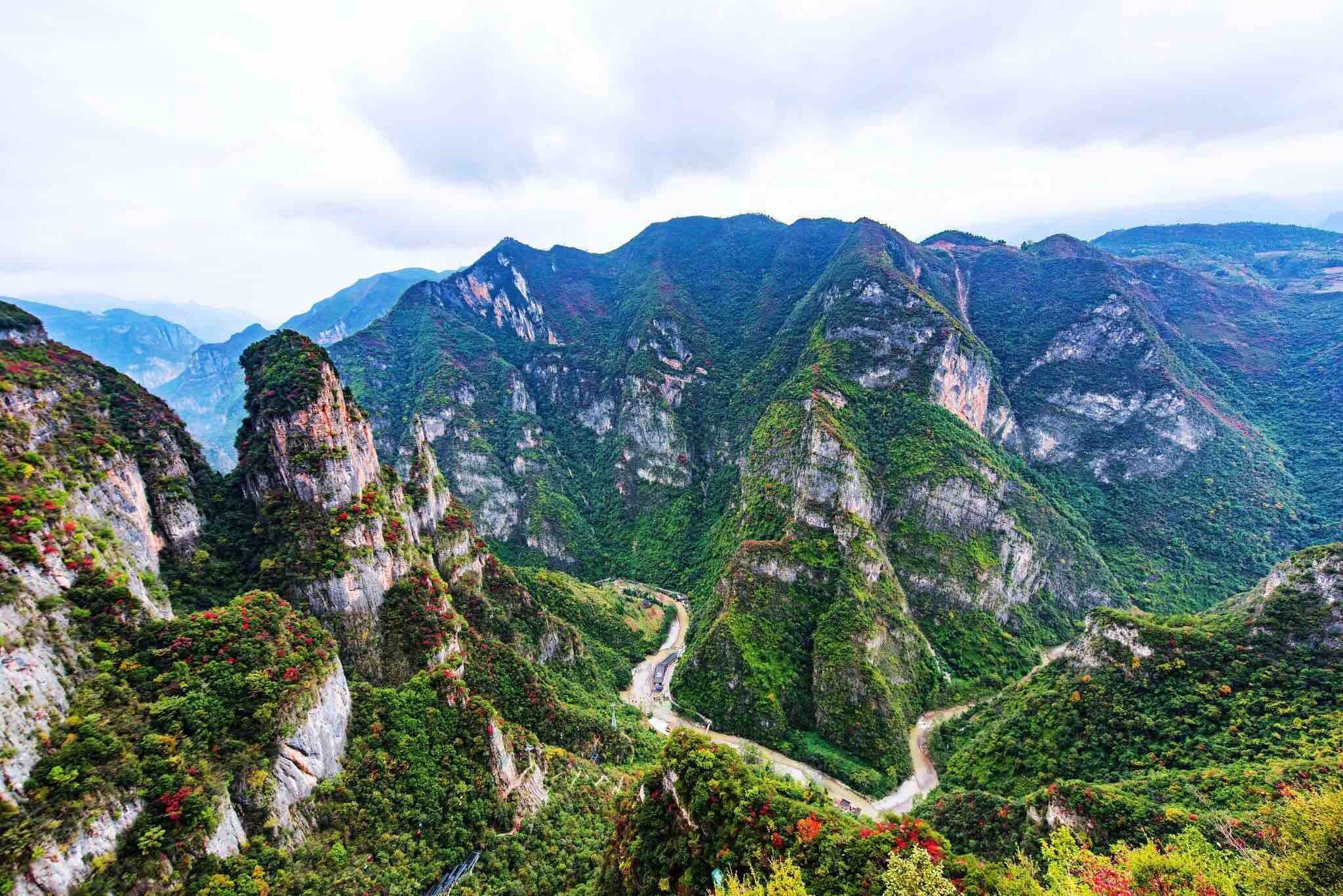 三峡云巅·神女天路景区